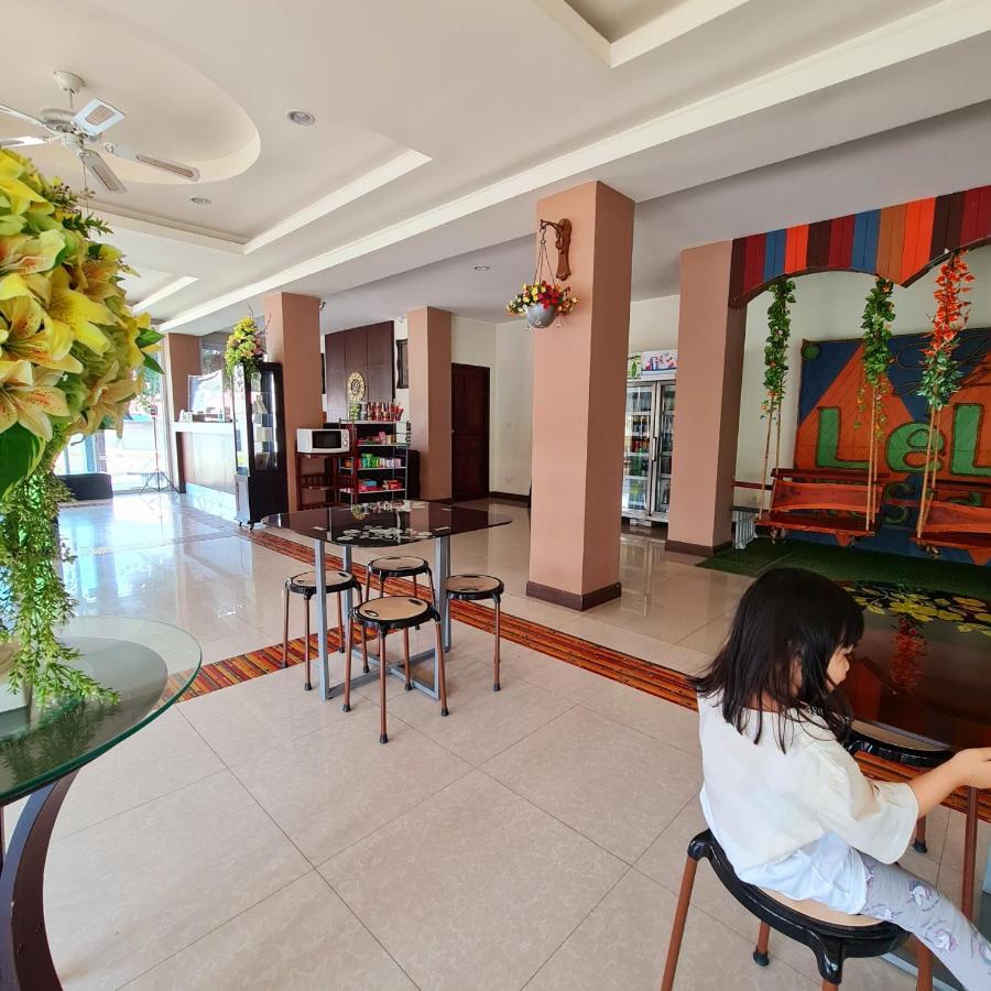 Le' Luxe Residence Udonthani Kültér fotó