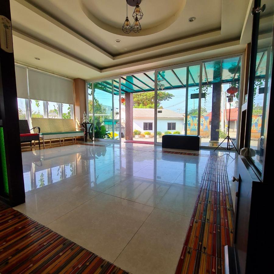 Le' Luxe Residence Udonthani Kültér fotó